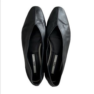 ZARA LEATHER SHOES SIZE 10 (42)